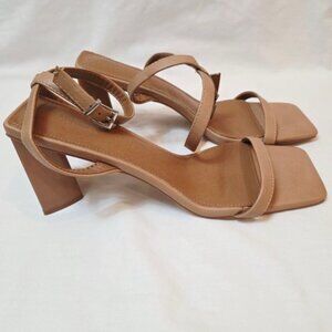 Gabrielle Union Single Band Tan Heeled Sandals Size 10